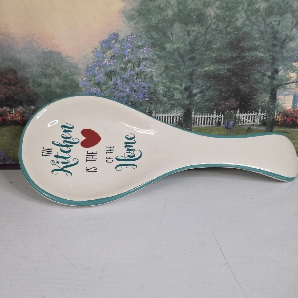 White Spoon Rest with Heart Design, NWOT